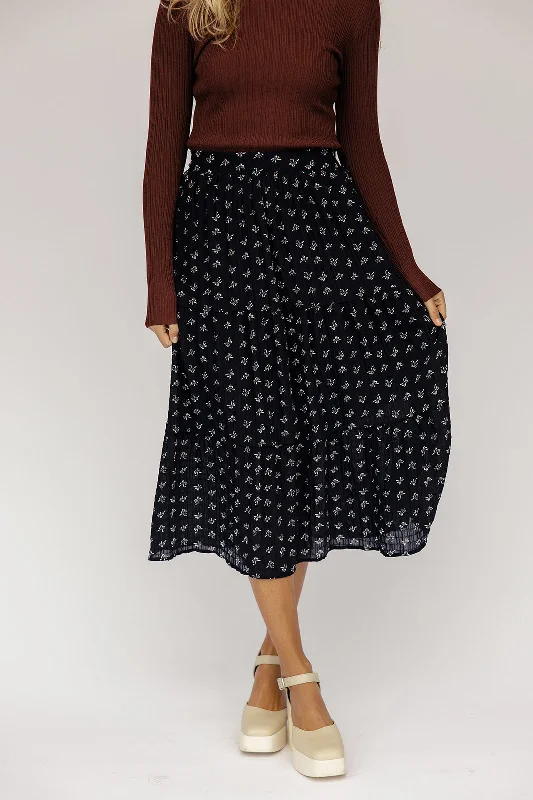 Weekend Bargains to Savor Pretty Baby Tiered Maxi Skirt