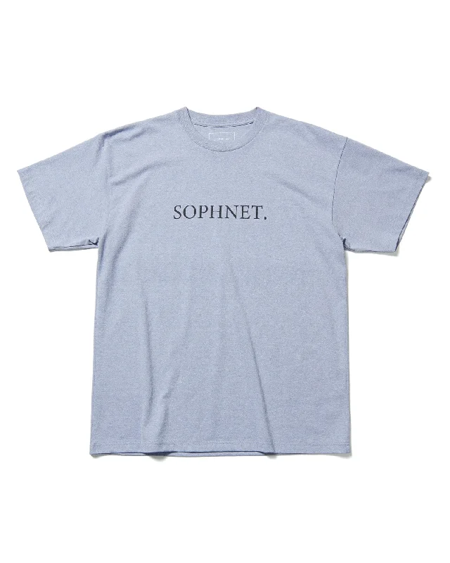 CLASSIC SOPHNET. LOGO ESSENTIAL TEE