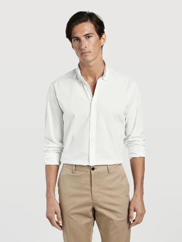 Timeless essential slim fit plain garment dye poplin shirt