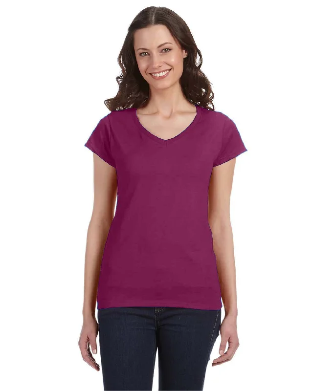 Gildan Ladies SoftStyle V-Neck T-Shirt | Berry