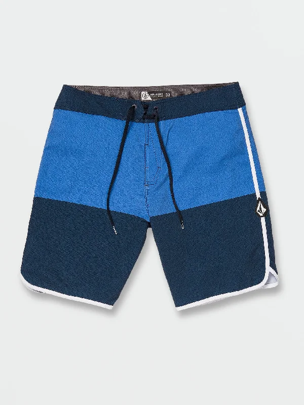 Quarta Scallop Mod-Tech Trunks - Navy